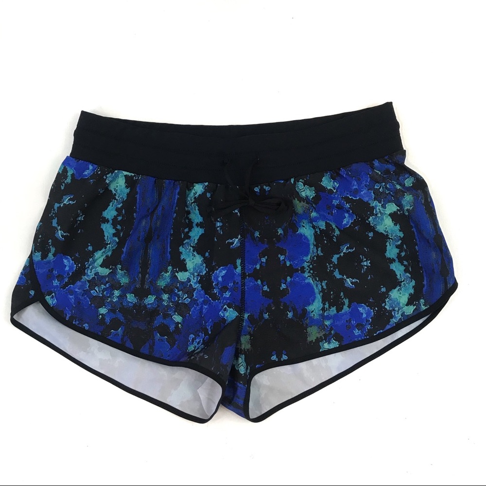 Fabletics Carrie Shorts size Small